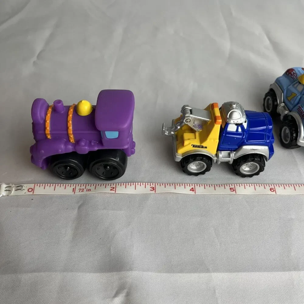 Lot of 8 Tonka CHUCK AND FRIENDS Diecast And Plastic Cars And Trains 2003/2008